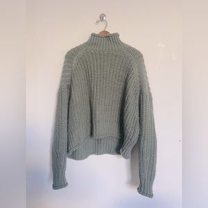 H&M | Green Knit Sweater